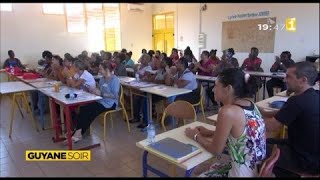 Formation du personnel de la petite enfance [upl. by Nivek]