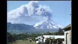 Volcán Villarrica  Erupción explosiva de 1971 [upl. by Nlycaj]