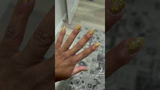 Sparkle sparkle glitz and glam nailinspo nailinspiration trendynails glitternails goldnails [upl. by Nyletak392]