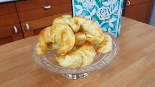 Croissant di Pasta Sfoglia  Ricetta  SugarDany89 [upl. by Yhtir]