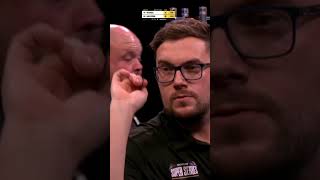 Why did he go this route 🤦‍♂️🎯 darts shorts [upl. by Eikciv]