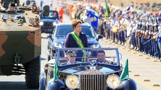 Dilma desfila ao som de Beijinho no Ombro em Brasília  7 de Setembro de 2014 [upl. by Adilen117]