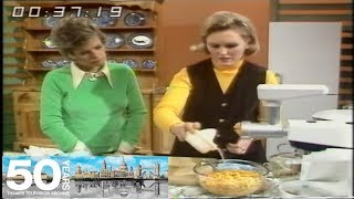 Mary Berry  How to make homemade Marmalade  Good Afternoon  1974 [upl. by Drud465]