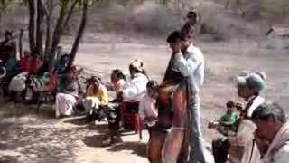 HUICHOLES CANTANDO quot CORDERO DE DIOS quot [upl. by Lesko]