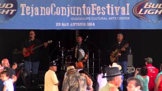 2014 Tejano Conjunto Festival Fruty Villareal y Los Mavericks [upl. by Michon]