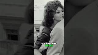 La Regine del Cinema Italiano Il 1954 di Sofia Loren [upl. by Borszcz]