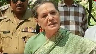 Sonia Gandhi gets a queens welcome in Raebareli [upl. by Dympha]