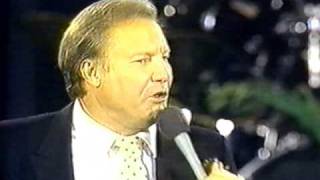 JIMMY SWAGGART NO MORUMBÍ  TRADUTOR PR RICARDO GONDIM parte 1 [upl. by Yecad416]