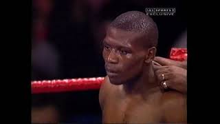 Naseem Hamed vs Vuyani Bungu [upl. by Eadahc]