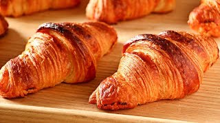 Croissant  Medialunas  Cuernitos  Receta AUTÉNTICA [upl. by Eittocs]