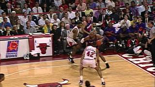 Charles Barkley 32pts12rebs10asts vs Bulls 1993 Finals [upl. by Pasho790]