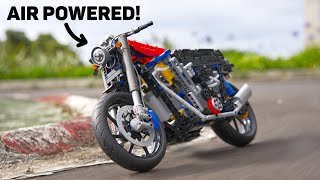 Air Powered Lego RC Motorcycle  Straight Twin LPE Engine with Gearbox and Working Clutch [upl. by Loella]