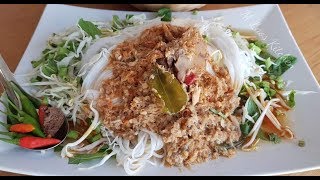 How to make know poon num pa Lao food วิธีทำ ข้าวปุ้น น้ำปลา ของลาวฝั่งโขง ເຂົ້າປຸ້ນນ້ຳປາ [upl. by Ailalue]