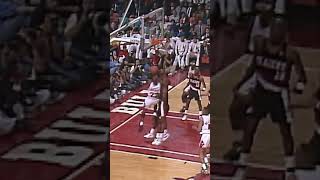 Michael Jordan Pick and Roll Scoring [upl. by Seftton]