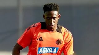 YERRY MINA EN MEDIO DE LA POLÉMICA POR UN GESTO AL FINAL DEL URUGUAY VS COLOMBIA [upl. by Hayley]