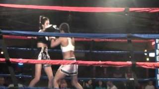 Paulina Granadoss first Amateur Muay Thai fight [upl. by Rolando185]