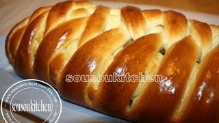 Recette facile de Brioche aux PrunesPrune Filled Brioche [upl. by Ellinej932]