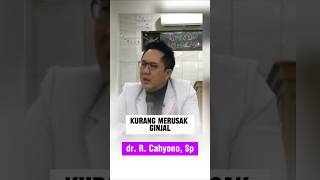 Ingin sehat Biasakan teratur minum air putihnya drcahyono kesehatan sb30health shorts [upl. by Ardnuyek41]