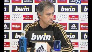 Real Madrid  FC Barcelona rueda de prensa de José Mourinho [upl. by Eceinwahs]