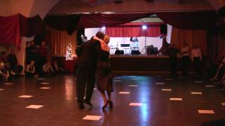 Tango canyengue au nouvel an 2012 [upl. by Noemys]