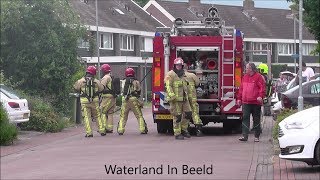 Prio 1 Brandweer ingezet bij woningbrand in Monnickendam [upl. by Spears824]