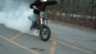 Crf450 rollin burnout tire blow [upl. by Kaczer]