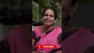 പ്രതീക്ഷിക്കാതെ ഒരു ഉമ്മ കിട്ടി  Nalini Jameela nalinijameela malayalamshorts [upl. by Ynnohj574]