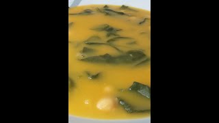 SOPA CREMOSA DE GRÃO COM ESPINAFRES MUITO FÁCIL sopa shorts [upl. by Nosoj]