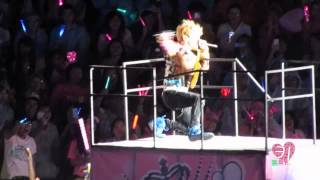 Fancam 121125 SHINee Key  Like a G6 [upl. by Anairo]