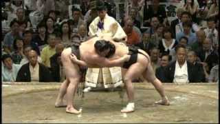 Hakuho vs Harumafuji [upl. by Giff]