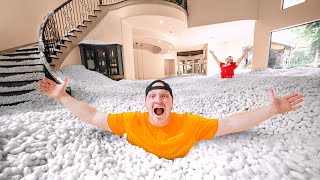 Filling My Friends House With 100 Million Packing Peanuts [upl. by Boru]