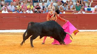 Manuel Escribano segundo toro Écija Sevilla 16092023 [upl. by Adanama]