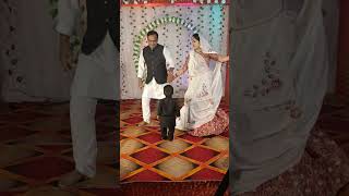 Best wedding dance performance  Akela hai mr khiladi  o mere dholna  couple dance  easy dance [upl. by Leirua902]