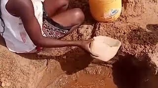 WHAT A MIRACLE DESERT FINALLY PRODUCES WATER 💦  MANUALLY RURAL FAMILY COLLECTING DRINKING WATER [upl. by Yarrum105]