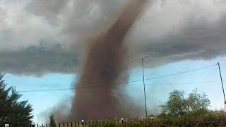 Tornado en San Luis Argentina  Compilación de Videos  09012017 [upl. by Drapehs]