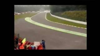 Huge Crash at Spa Francorchamps [upl. by Anar]