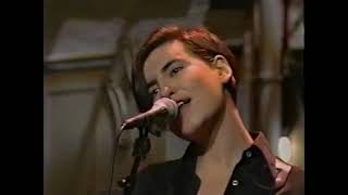 Elastica Connection performance on David Letterman 1995 [upl. by Ticknor574]