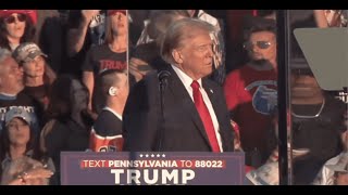 Crowd Starts Singing National Anthem at TRUMP Rally In Butler Pennsylvania [upl. by Nedrob]