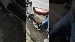 Come partire una vespa 125 ET4 con la pedalina [upl. by Dwaine]