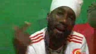 SIZZLA KALONJI BE STRONG LIVE [upl. by Harriet]