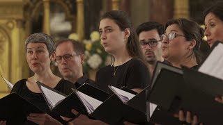 Chants libres  du chant choral dans la cathédrale SaintLouis des Invalides [upl. by Nugesulo]