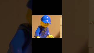 er ist auf Toilette während das Flugzeug entführt wird brickfilm legodeutsch lustig [upl. by Connie]