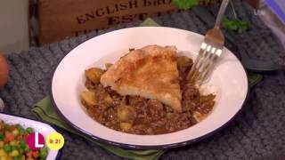 Tasting Deans Imperfect Beef Pie  Lorraine [upl. by Novick886]