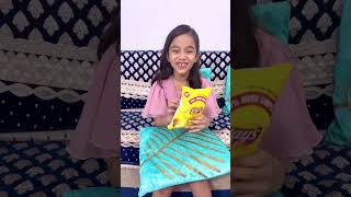 amaira n chips kisko khila diye🤣 shorts amairagurjar [upl. by Sauls]