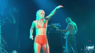 Amyl and the Sniffers  Knifey Live  Trix Antwerpen [upl. by Aver]