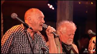 Roger Chapman amp Jim Cregan amp Laurie Wisefield “ My Friend The Sun” [upl. by Yonatan]