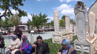 Kappadokien  Rundreise  Badeurlaub  52015 Abrissclip 3 MevlanaMuseum Konya [upl. by Barnie]