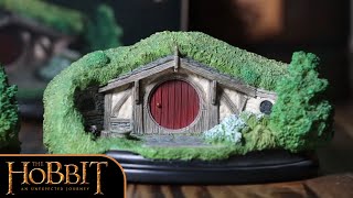 40 Bagshot Row Hobbit Hole Unboxing amp Review from The Hobbit by Weta Workshop [upl. by Attekal]