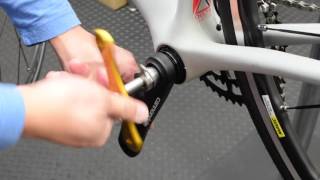 Removing Cannondale Hollowgram Cranks [upl. by Eenaej385]