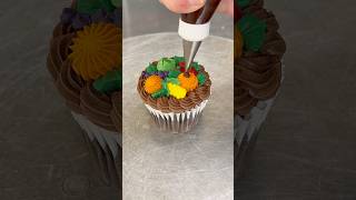 Cornucopia cupcakes 🌽🍇cake cakeart thanksgiving fallbaking [upl. by Rawna]